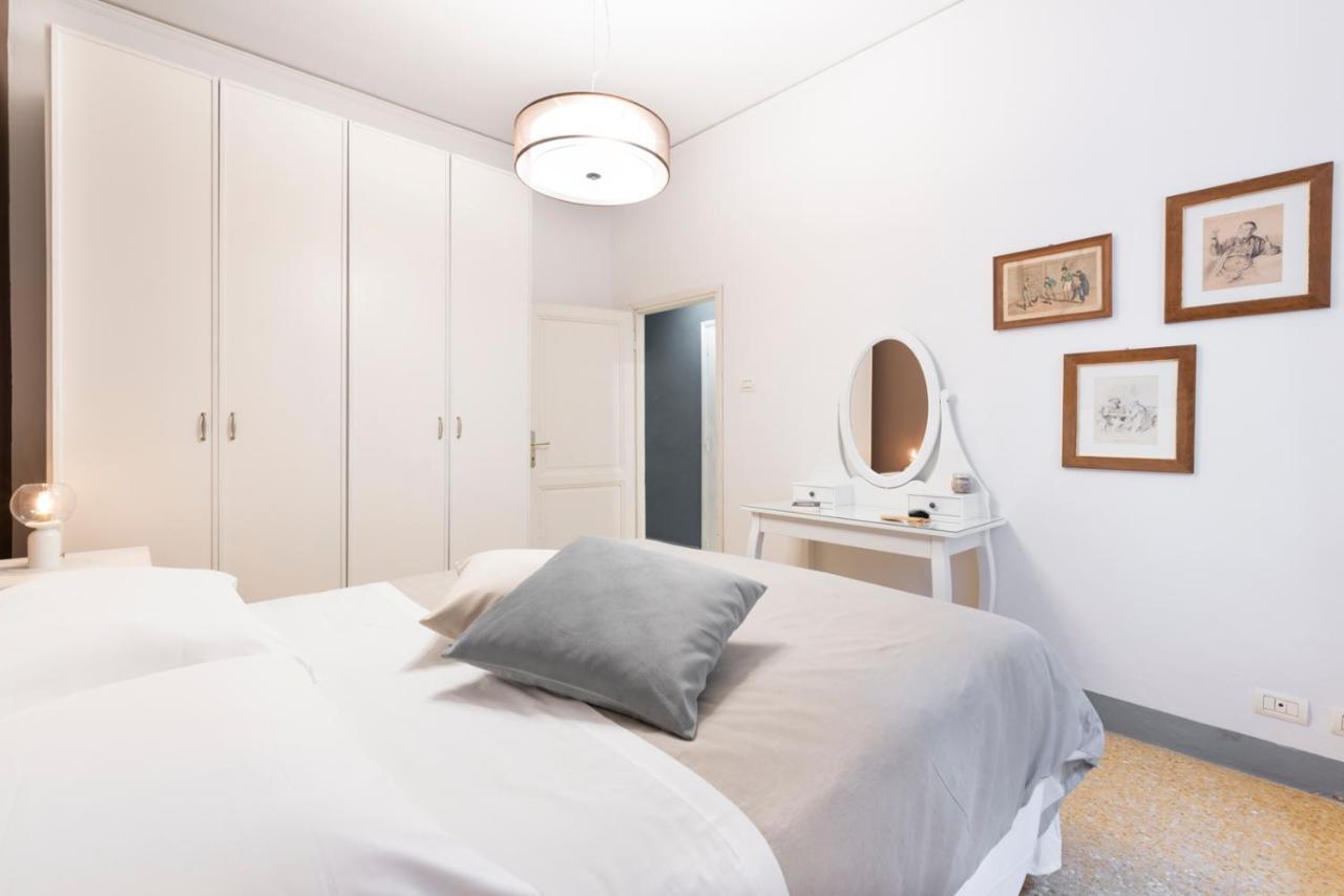 Dimora D'Azeglio With Private Patio Appartement Florence Buitenkant foto