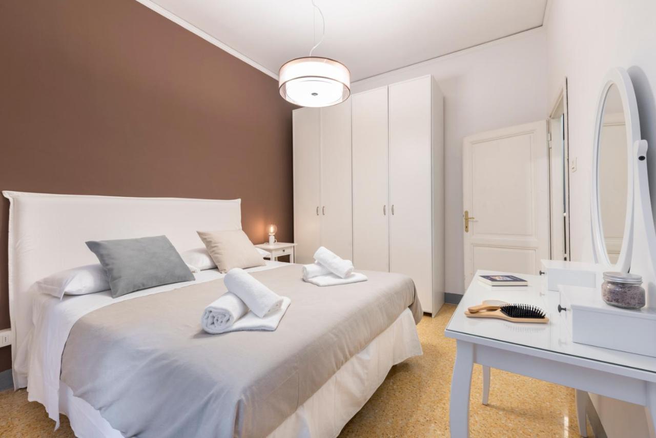 Dimora D'Azeglio With Private Patio Appartement Florence Buitenkant foto